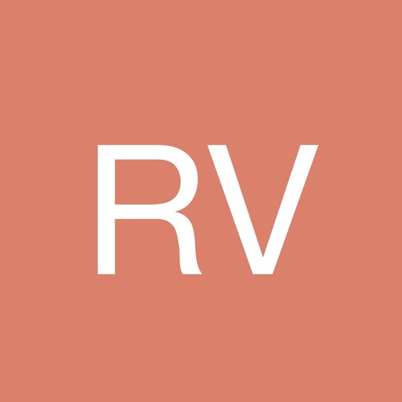 Profile Picture of Ruan Van rooyen (@ruanv) on Poshmark