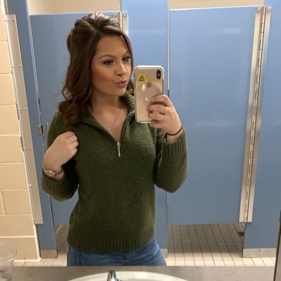 Profile Picture of Alexa Bowen (@aBowen07) on Twitter
