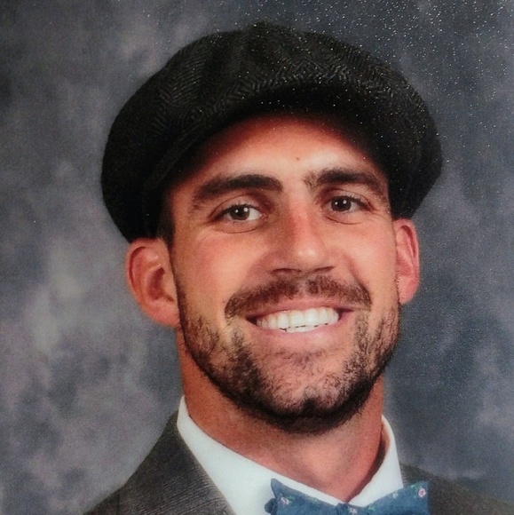 Profile Picture of Daniel Ruoff (@danielhruoff) on Poshmark