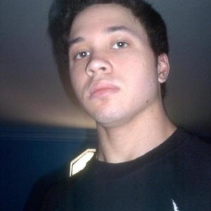 Profile Picture of Mickey Edwards (@guywitheverythingheneeds) on Myspace