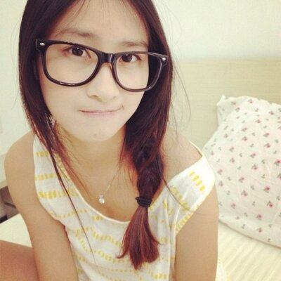 Profile Picture of Li'yun'qin黎韵琴 (@liyunqin) on Twitter