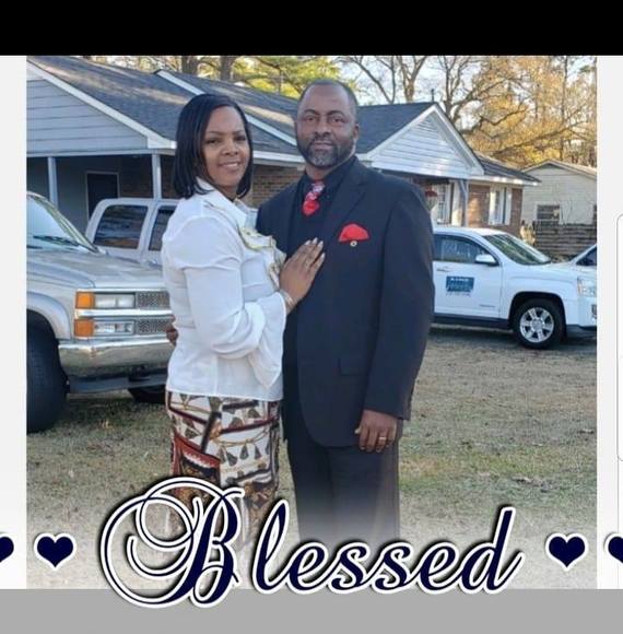 Profile Picture of Charles Knight (@randyknight10) on Poshmark