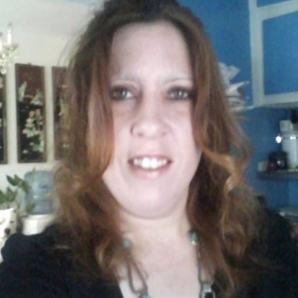 Profile Picture of Bonnie Saner (@bsaner) on Poshmark