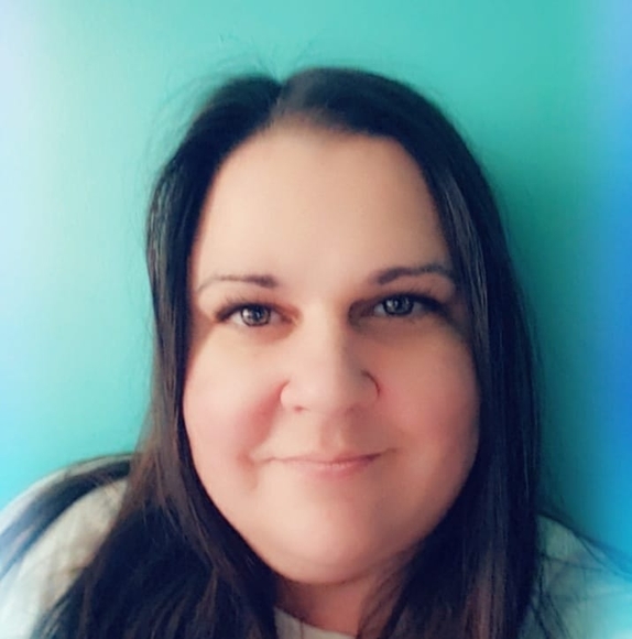 Amanda Mate - Poshmark Profile Picture of Amanda Mate (@amandamate) on Poshmark