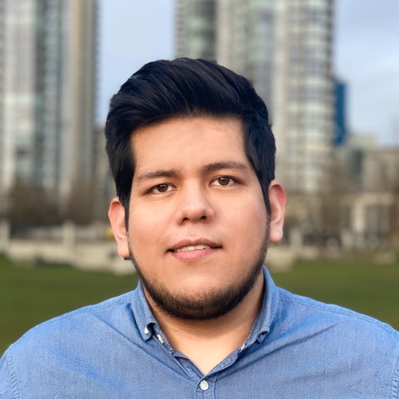Profile Picture of Ernesto Barron (@ebarronh) on Poshmark