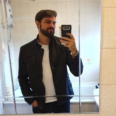 Profile Picture of Darren Cartwright (@Darren_Cart95) on Twitter