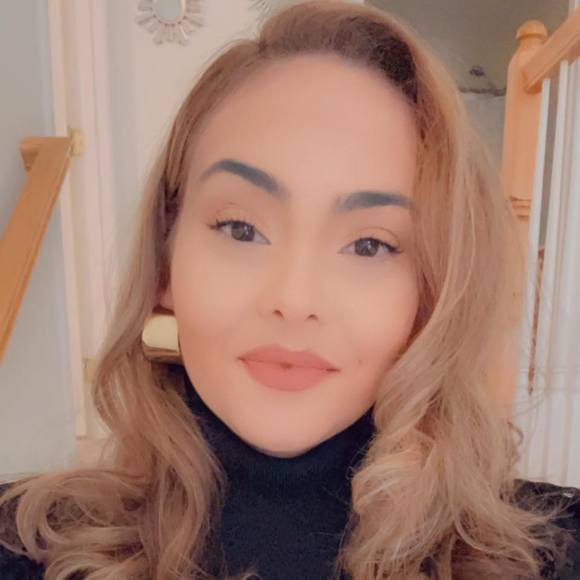 Carolene Salhab - Poshmark Profile Picture of Carolene Salhab (@carolenesalhab1) on Poshmark