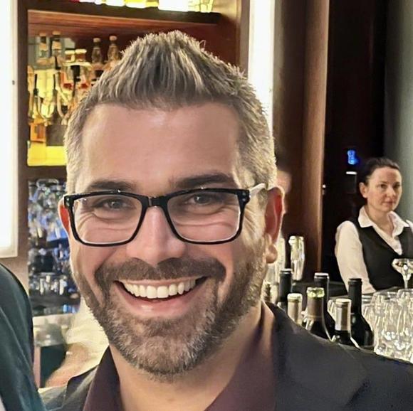 Profile Picture of Brad Crompton (@crompyb) on Poshmark