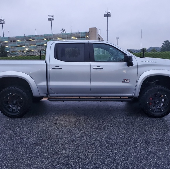 Profile Picture of David Kincaid (@davidkincaid) on Poshmark