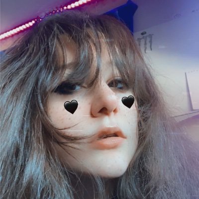 Profile Picture of Crystal_Methany (@Luciatheweirdo) on Twitter