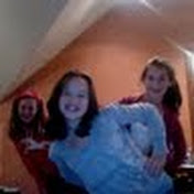 Profile Picture of Maya Diaz (@mayatrinka1) on Youtube