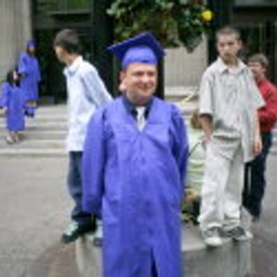 Profile Picture of Bradley Mackenzie (@1stadvmarketing) on Twitter