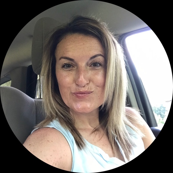 Profile Picture of Cassi Strickling (@strickswife17) on Poshmark