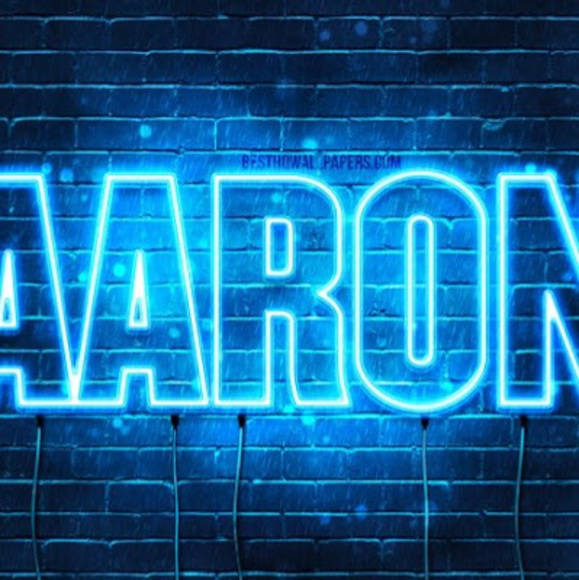 Profile Picture of Aaron Ross (@aaronross843) on Poshmark