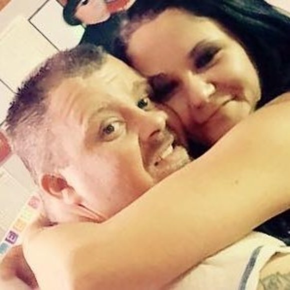 Profile Picture of Brandy Hodge (@paytonlog1203) on Poshmark