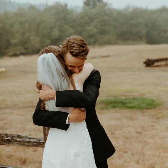 Profile Picture of Scotty Benhart (@scbenhart) on Poshmark