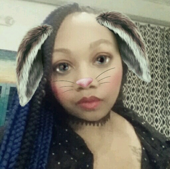 Profile Picture of Brianca Thrasher (@brianca88) on Poshmark