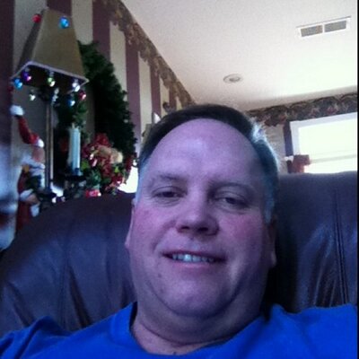 Profile Picture of Jerry Williamson (@Jaydubb3) on Twitter