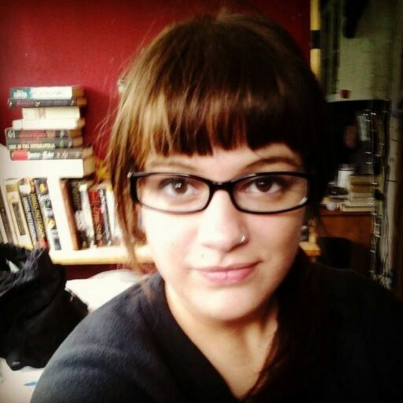 Profile Picture of Amy Riccadonna (@aericcadonna23) on Poshmark