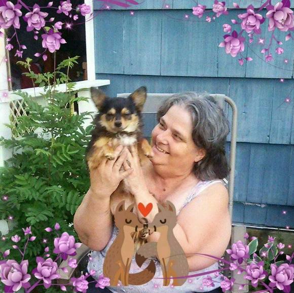 Profile Picture of Marie Parmely (@marieparmely) on Poshmark