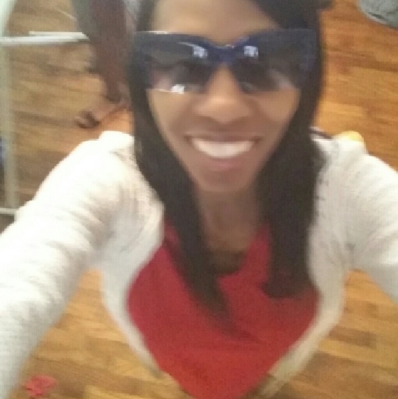 Profile Picture of Nancy Harris (@mzharris41) on Poshmark