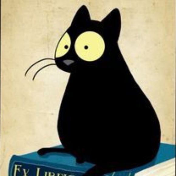 Profile Picture of Lillian Cox (@lilliancox55) on Poshmark