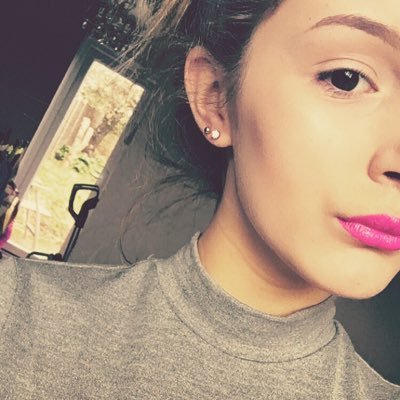 Profile Picture of Tia James (@_tiajames_) on Twitter