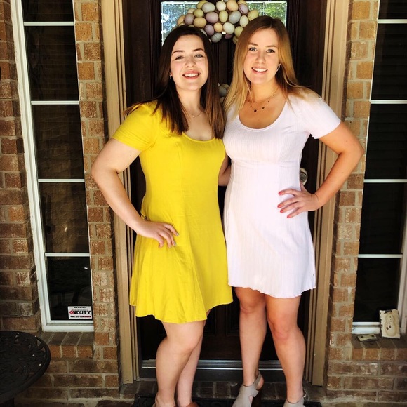 Profile Picture of Kelsey Scibek (@kelseyscibek) on Poshmark