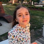 Profile Picture of A R I E L L E (@arielle_royvallee) on Instagram