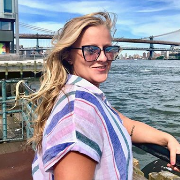 Profile Picture of Macy Andrews (@MacyLAndrews) on Twitter