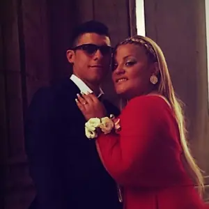 Profile Picture of   ANTONIOMICELI16... (@mariannaevittorio) on Tiktok