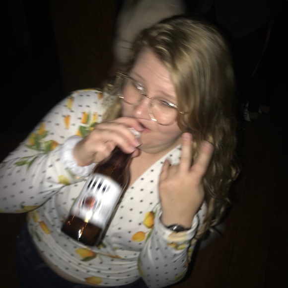 Profile Picture of Katelyn Dalton (@katelyndalto753) on Poshmark