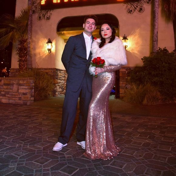 Profile Picture of Alexa Arguello (@alexaluxe) on Poshmark