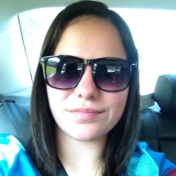 Profile Picture of Kailey Keymann (@kaileykeymann) on Poshmark