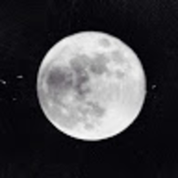 Profile Picture of Jason Bonilla (@bonillan96) on Poshmark