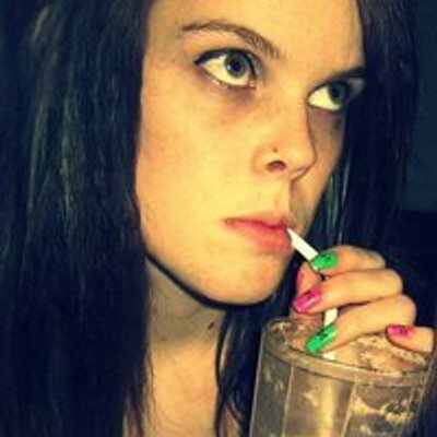 Profile Picture of Alexa Newman (@321casper) on Twitter