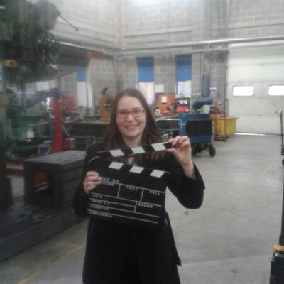 Profile Picture of Catherine Farrell (@catherinefarr18) on Twitter