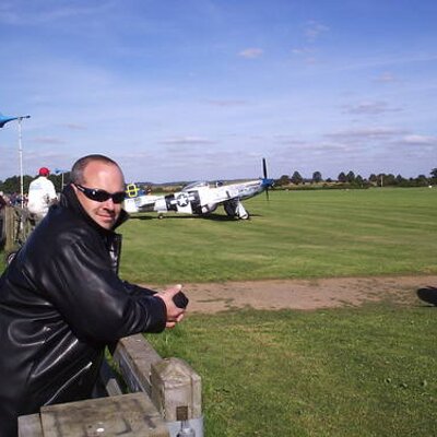 Profile Picture of Dave Ansell (@duffythepaint) on Twitter