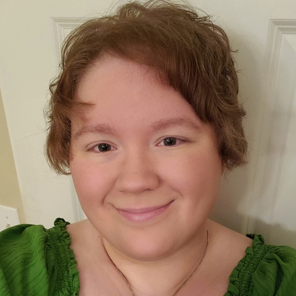 Profile Picture of Amber Crawford (@teramae85) on Poshmark