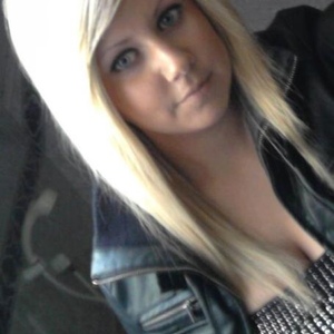 Profile Picture of Iris Fink (@iris111) on Myspace