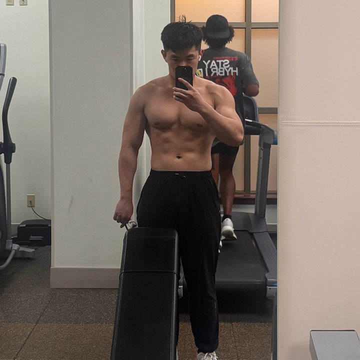 Profile Picture of Kenneth Shi (@kennethshi04) on Tiktok