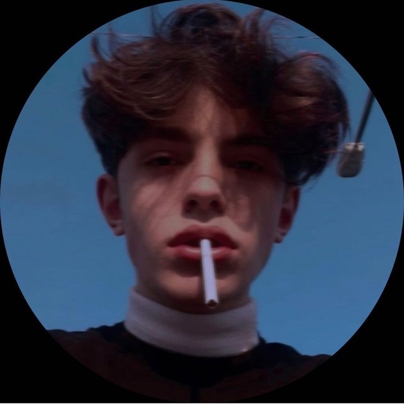 Profile Picture of Sufian Alqadhi (@ovnxc) on Poshmark