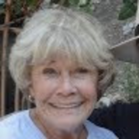 Profile Picture of Bette Ranagan (@bette_r) on Poshmark