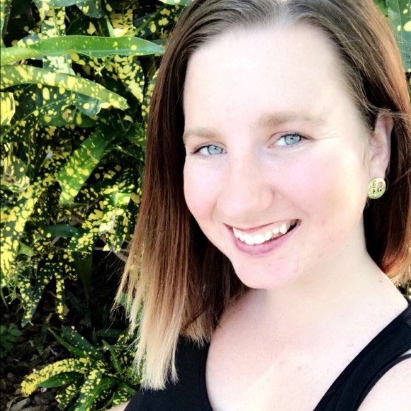 Profile Picture of Katlynn Supeck (@katlynnsupeck) on Poshmark