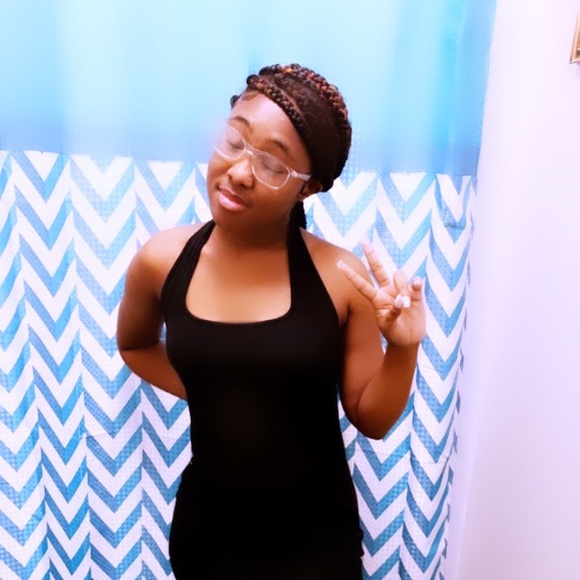 Profile Picture of Nygeria Brisker (@briskernygeria) on Poshmark