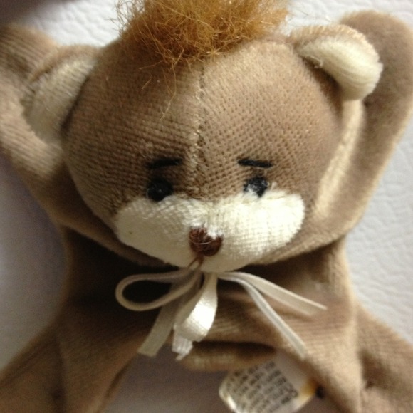 Profile Picture of Nam Dinh (@markkhung) on Poshmark