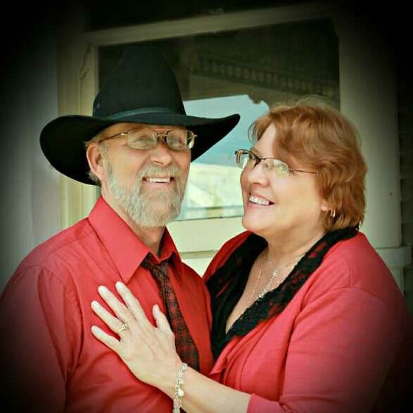 Profile Picture of Jake Everett (@jakehensley) on Poshmark