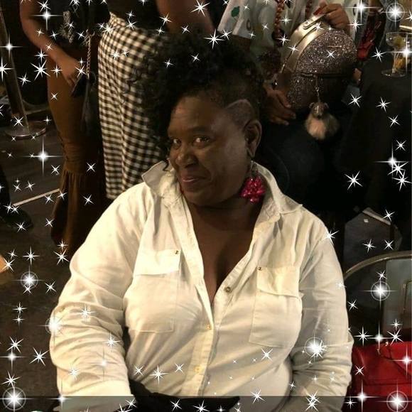 Profile Picture of Kim Burse (@bigboo63136) on Poshmark