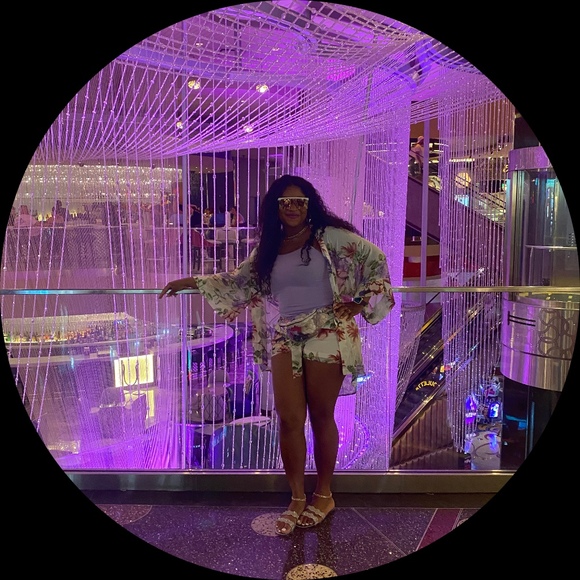 Profile Picture of Aja Kabba-nicholson (@akabba001) on Poshmark
