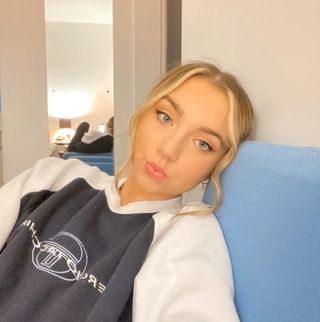 Profile Picture of Lucy MacGregor (@lucy.macgregor.984) on Facebook